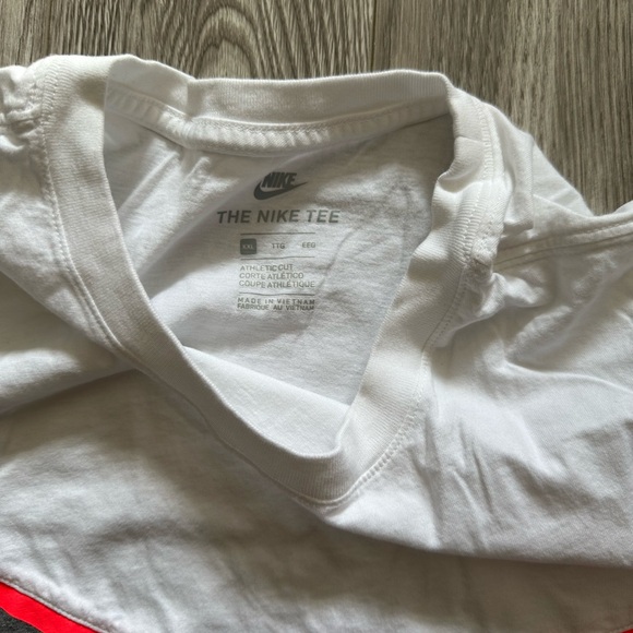 100% Cotton grey and white mens Nike T-shirt - Picture 5 of 8